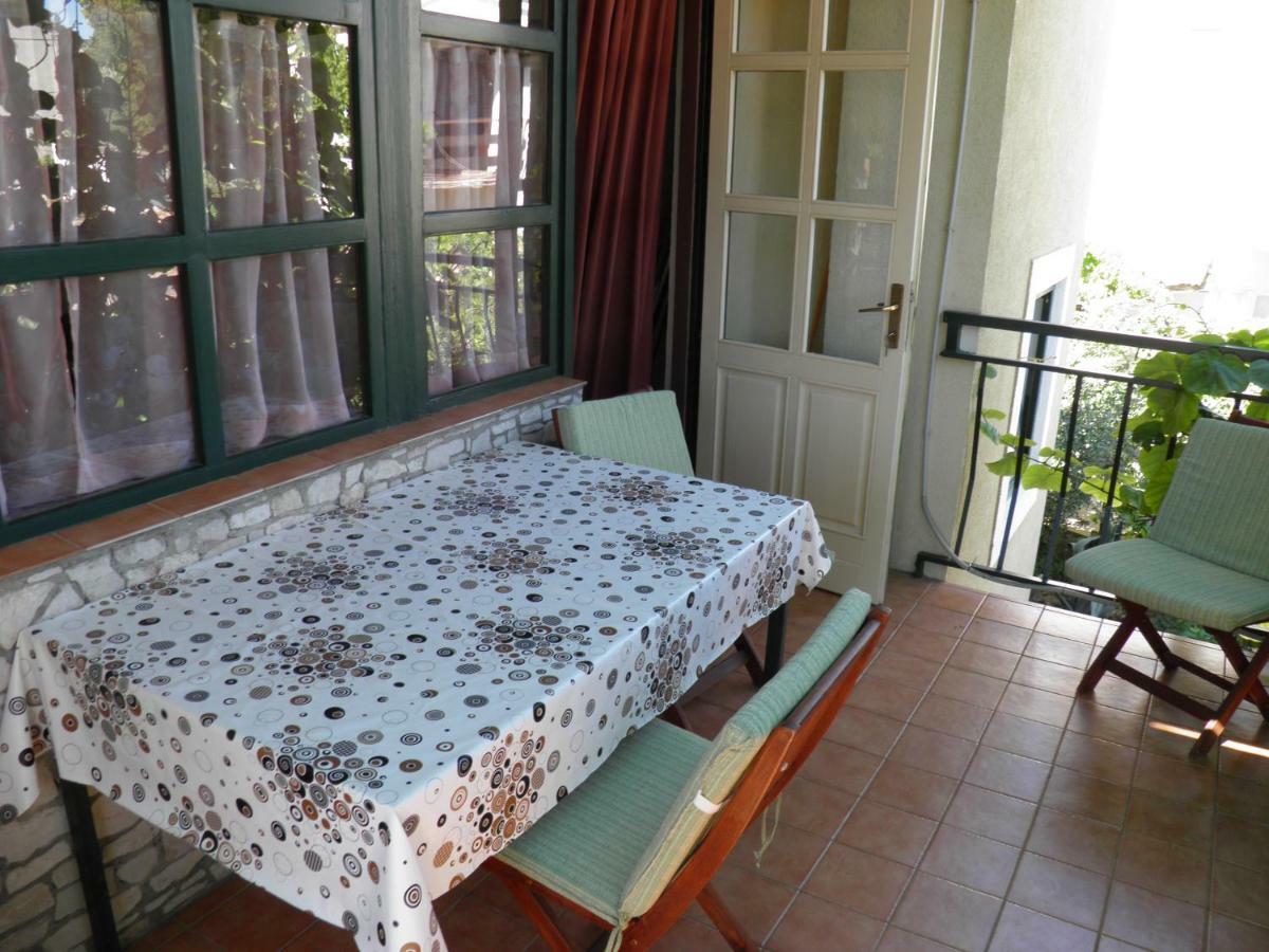 Apartman Mia Biograd Биоград на Мору Екстериор снимка