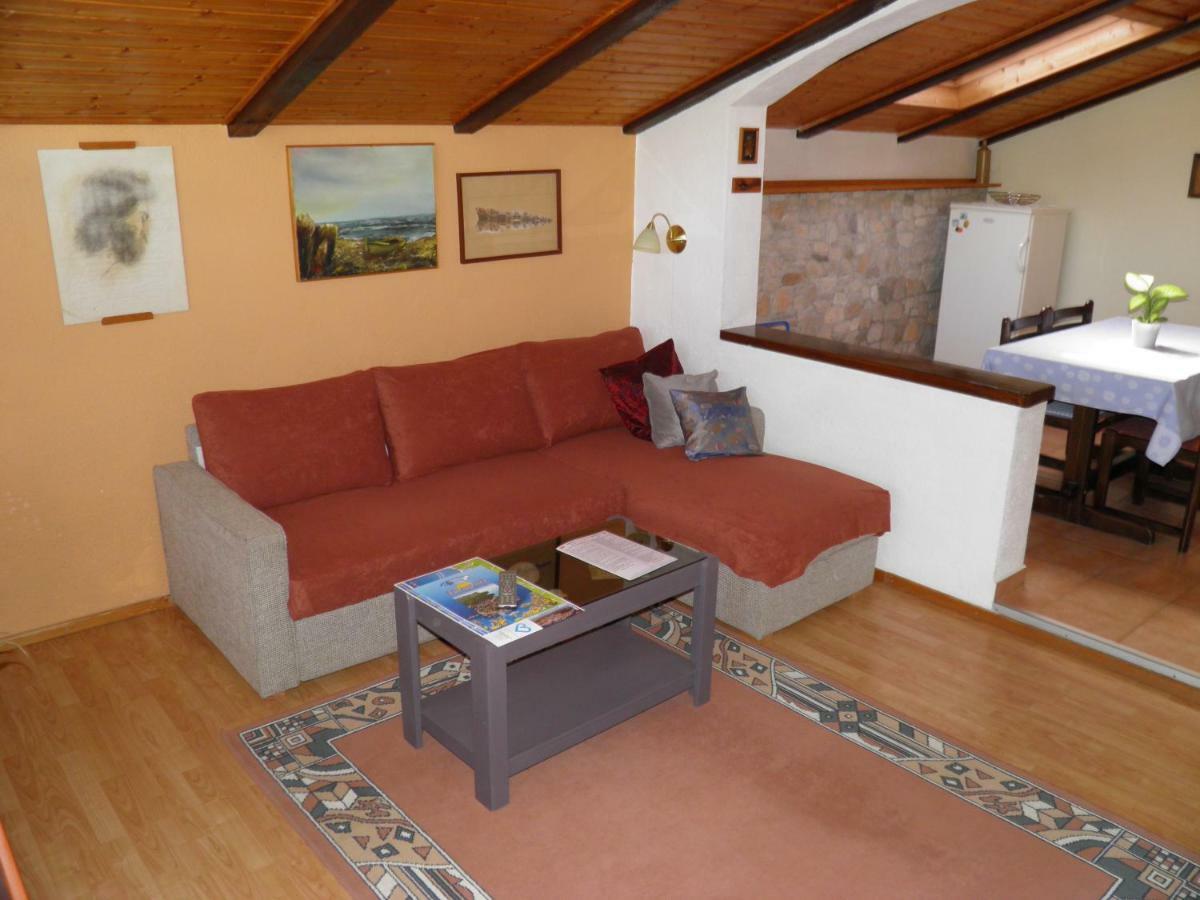 Apartman Mia Biograd Биоград на Мору Екстериор снимка