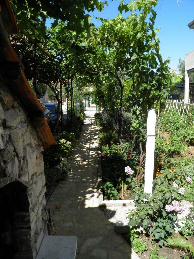Apartman Mia Biograd Биоград на Мору Екстериор снимка